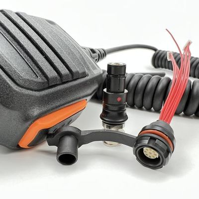 Guter Preis IP50 wasserdichte kreisförmige Push-Pull-Anschlüsse Kabel Enden Panel Mount Online